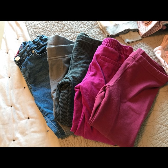A bundle of Toddler Girls clothes!! - Picture 4 of 5
